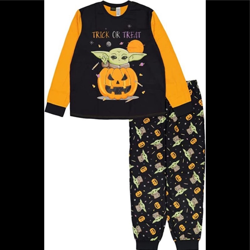 🎃NWT-Star Wars Baby Yoda Halloween Pajama Set🎃
